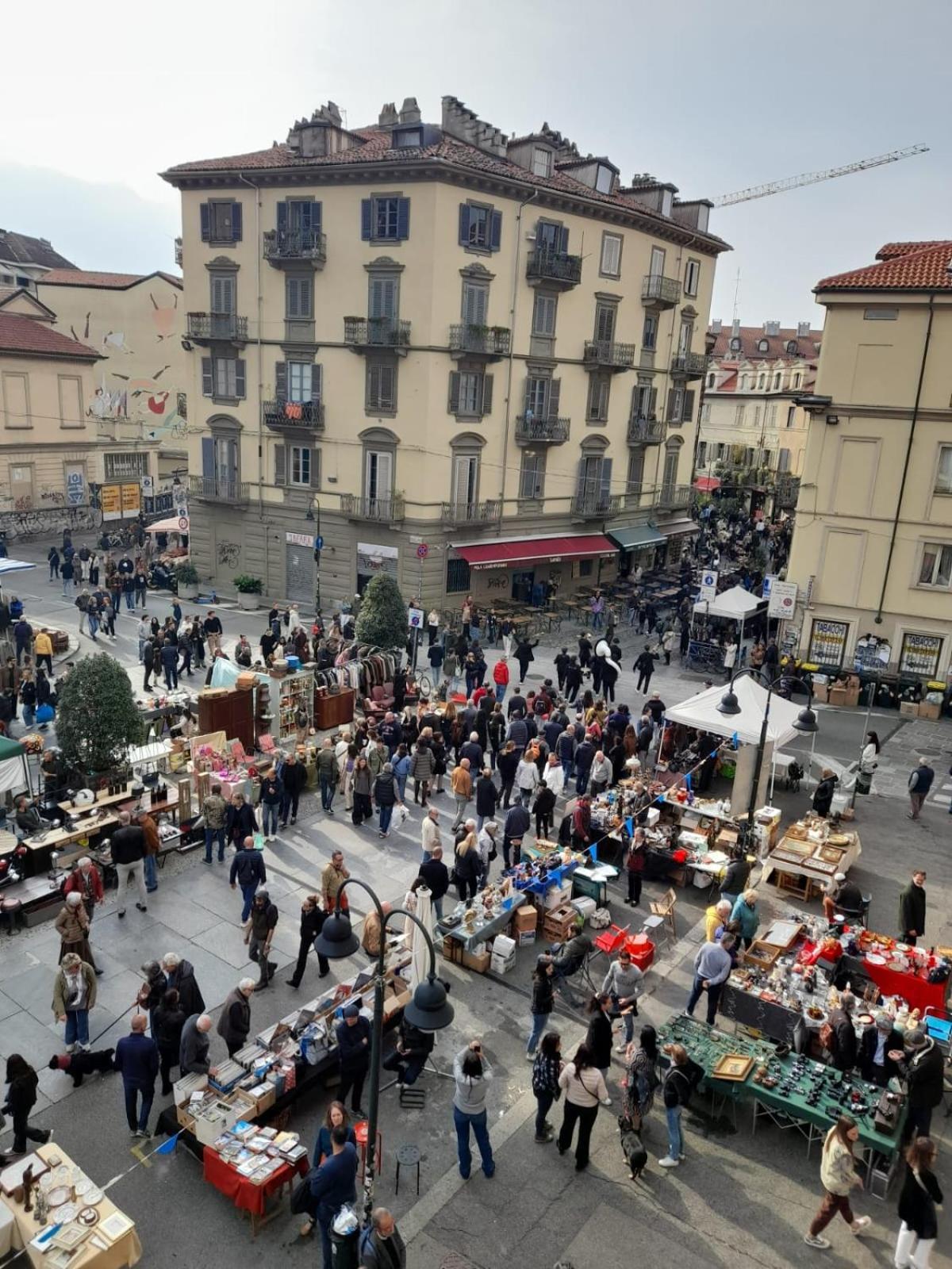 Apartamento Palatium Al Duomo Turín Exterior foto