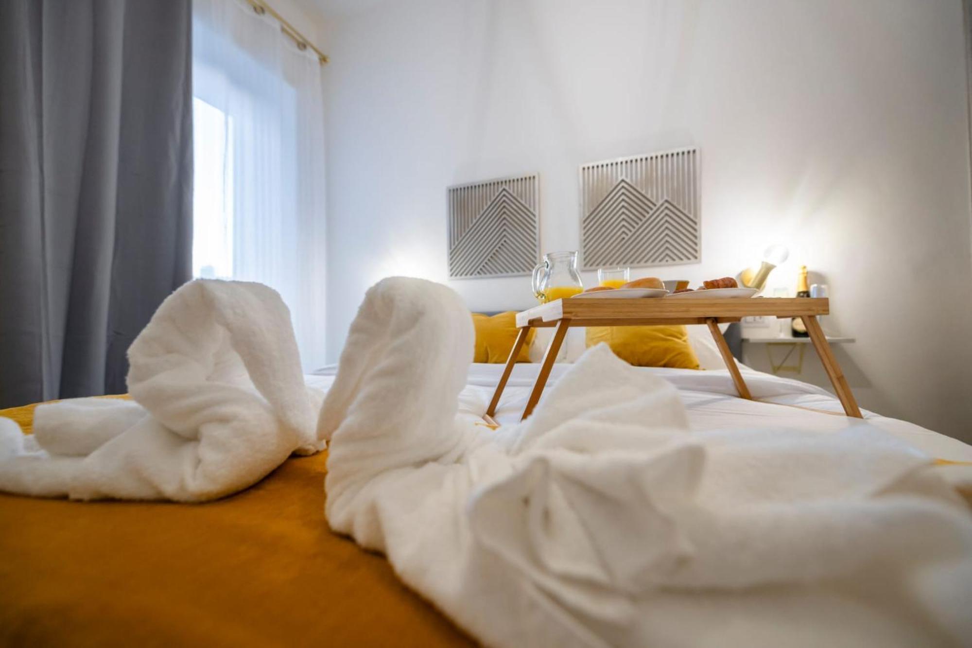 Apartamento Palatium Al Duomo Turín Exterior foto